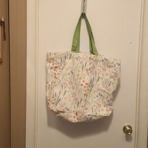 NWT - Artonomo Creatives Floral Large Canvas Tote Bag